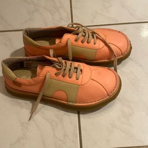 Camper sneaker shoes